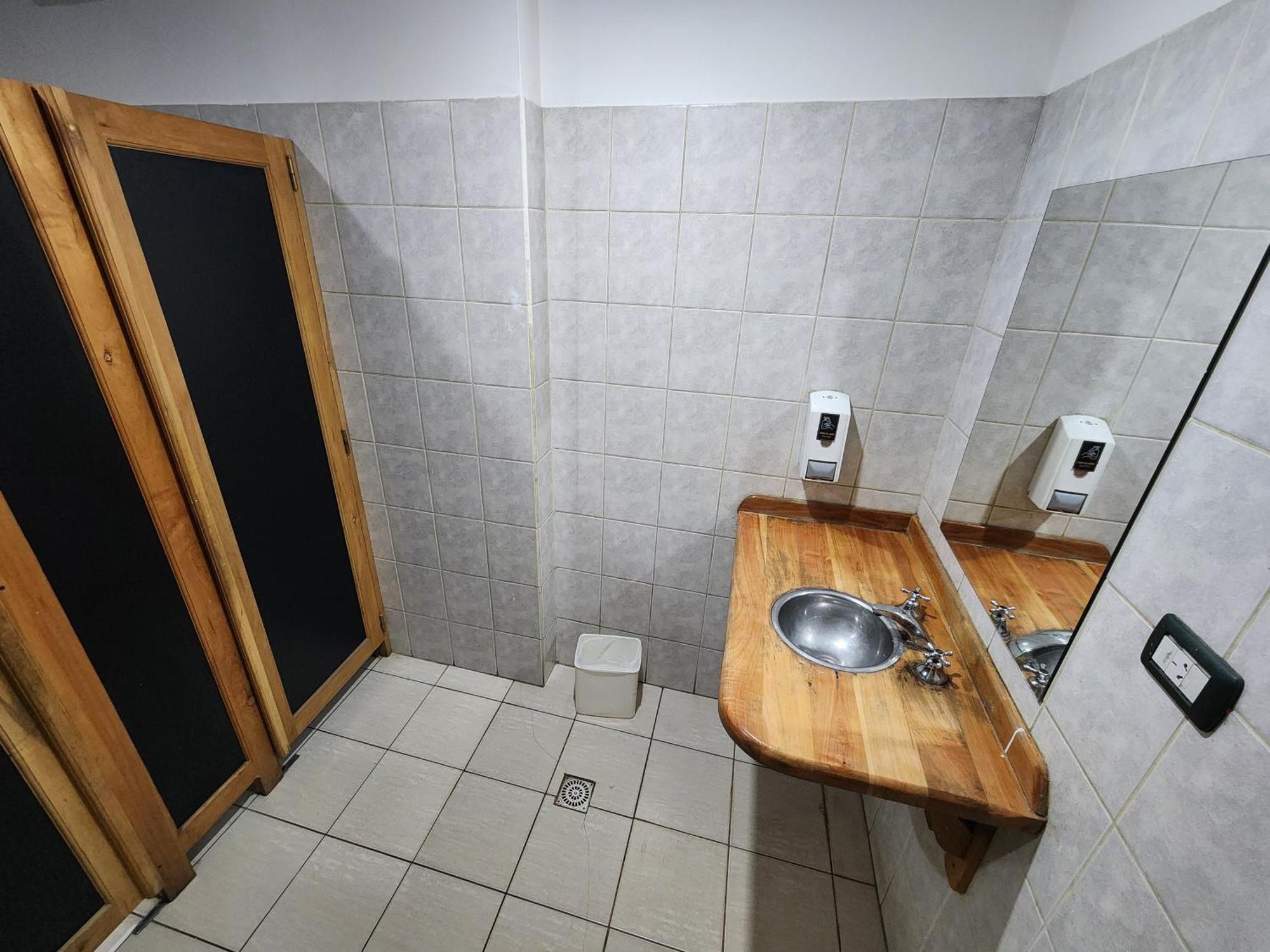 Yaghan Hostel Ushuaia Buitenkant foto