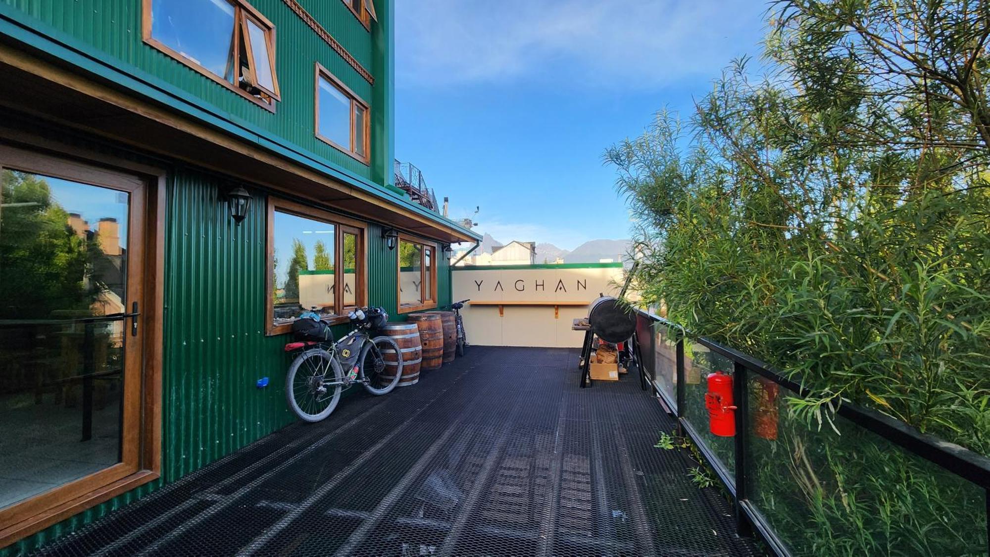 Yaghan Hostel Ushuaia Buitenkant foto